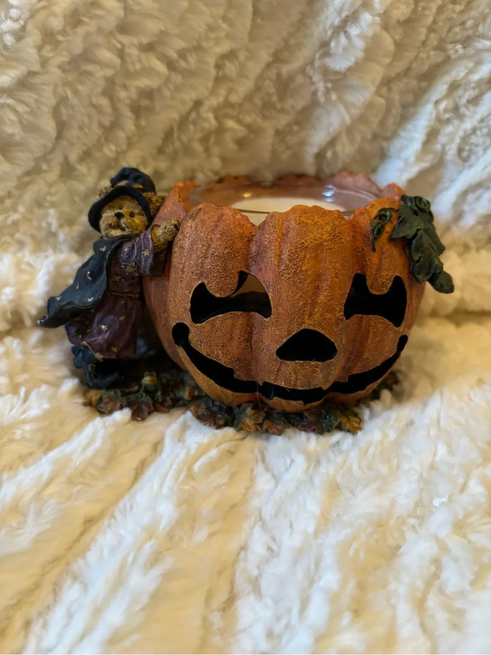 Boyd’s Bear resin Halloween votive holder